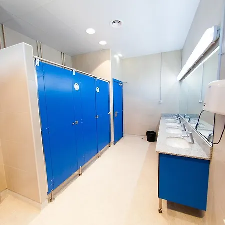 Hostel L'Espluga De Francoli Xanascat *